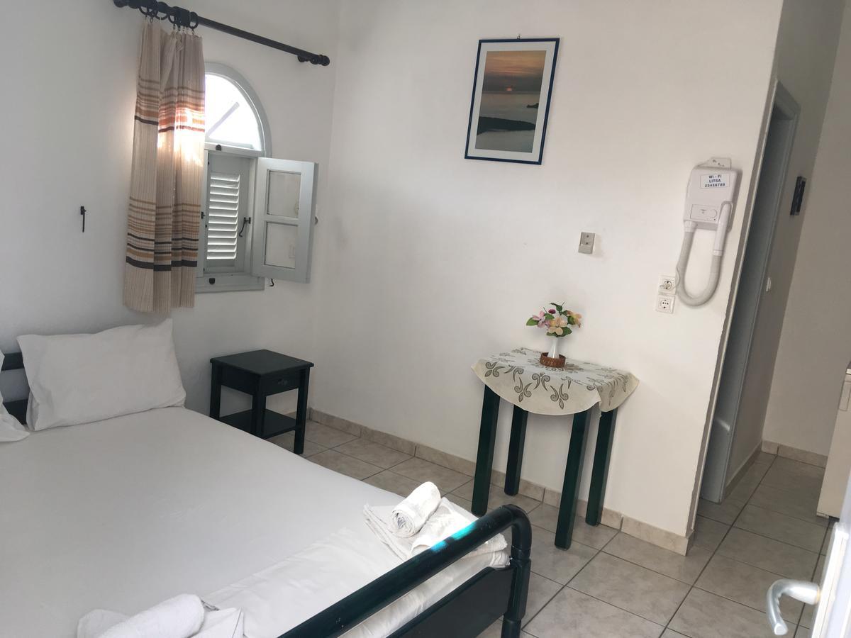 Отель Sea Side Perivolos Экстерьер фото